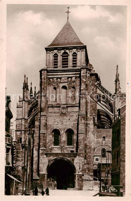 Saint-Quentin 02 Aisne Rue Saint André et la Basilique