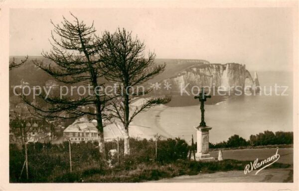 Etretat 76 Le Calvaire et la Porte d Aval