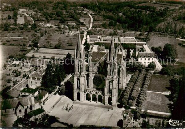 Pontmain 53 Mayenne Vue aerienne La Basilique