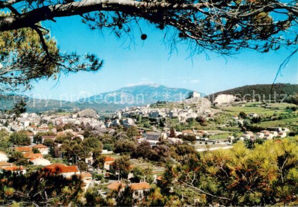 Vaison-la-Romaine Vaucluse 84 Vue generale au fond le Mont Ventoux