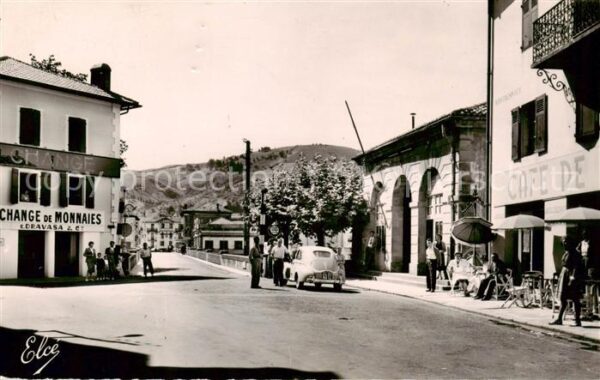 Behobie 64 Pyrenees-Atlantiques Frontiere franco espagnole Le Pont inte