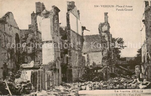 Verdun  55 Meuse Place d_Armes