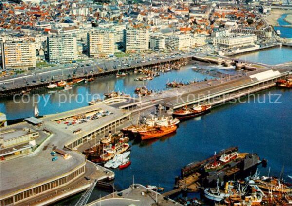 Boulogne 62-sur-Mer Vue aerienne du Port