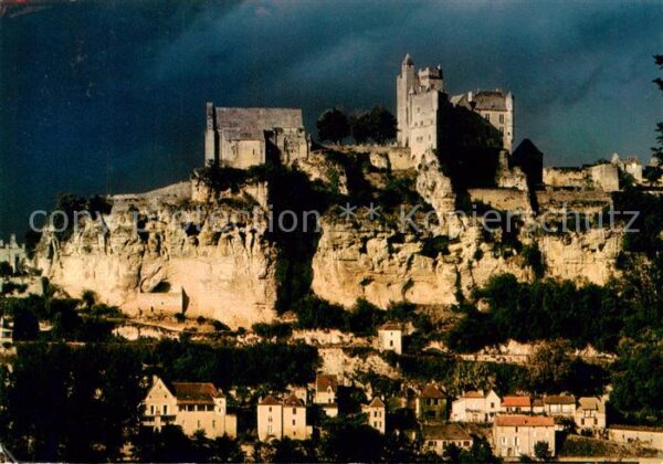 Beynac-et-Cazenac 24 Forteresse medievale ancienne baronnie