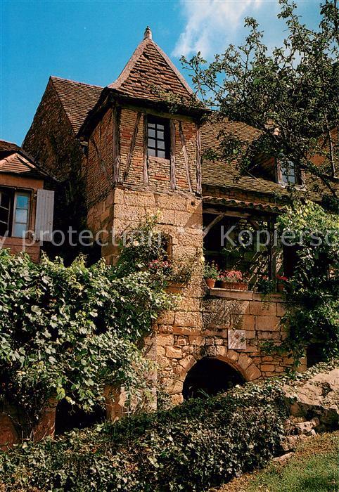 Sarlat-en-Perigord 24 Dordogne Capitale du Perigord Noir Dansla rue Mo