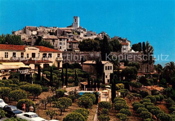 Saint-Paul-de-Vence Vue generale au 1er plan une partie du