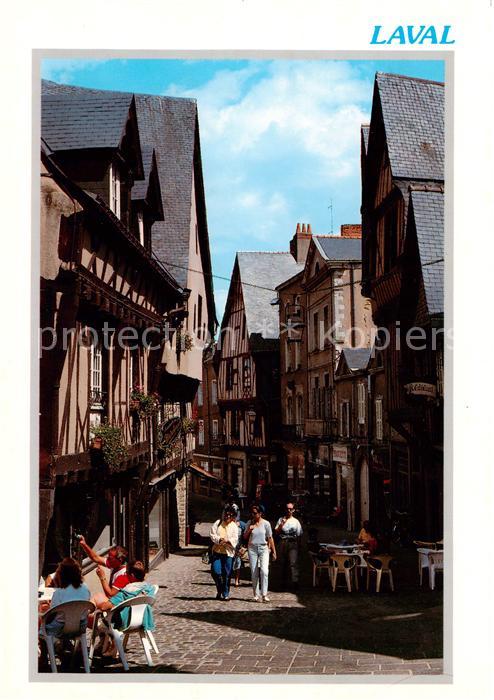 Laval 53 Mayenne Les vieilles maisons de la grande rue