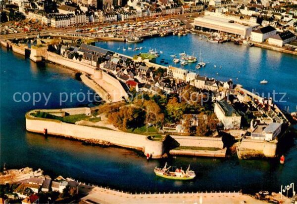 Concarneau 29 Finistere La ville close Vue aerienne