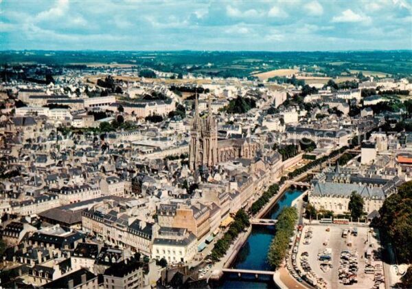 Quimper 29 Finistere Vue generale aerienne la Cathedrale l’a