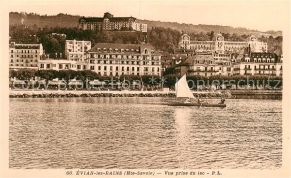 Evian-les-Bains 74 Vue prise du lac