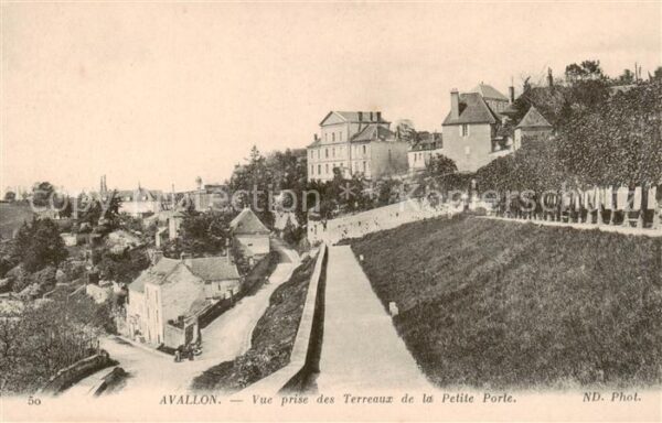 Avallon 89 Vue prise des Terreaux de la Petite Por