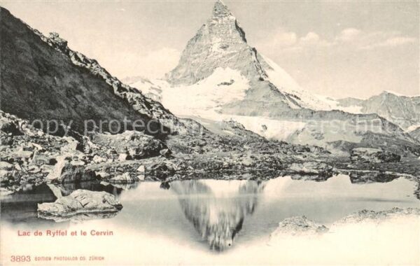 Zermatt VS Lac de Ryffel et le Cervin