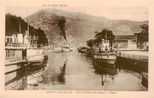 Annecy 74 Haute-Savoie Port et Flotte des bateaux a vapeur