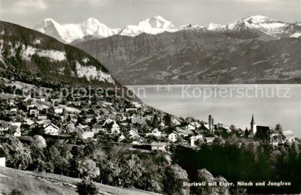 Sigriswil BE mit Eiger Mönch und Jungfrau