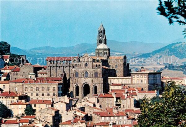 Le Puy  en-Velay 43 Haute-Loire Ville Sainte Ville d’Art La Cathedrale