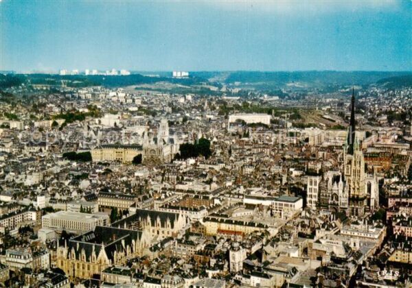 Rouen 76 Le Palais de Justice La Cathedrale Egli