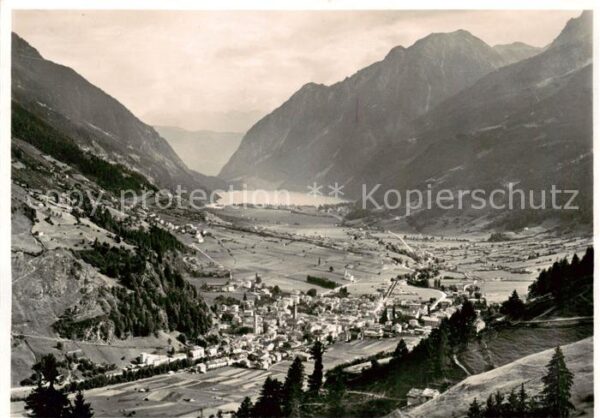 Poschiavo GR Col Lago di Le Prese