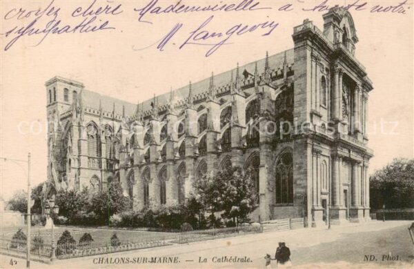 Chalons 51-sur-Marne La Cathedrale