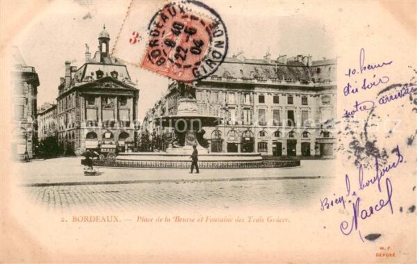 Bordeaux 33 Place de la Bourse et Fontaine des Troi