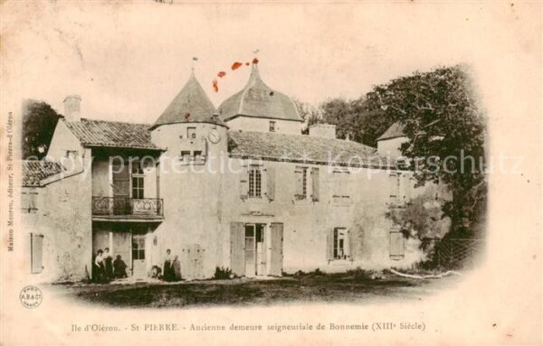 St Pierre d Oleron Ancienne demeure seigneuriale de Bonnem