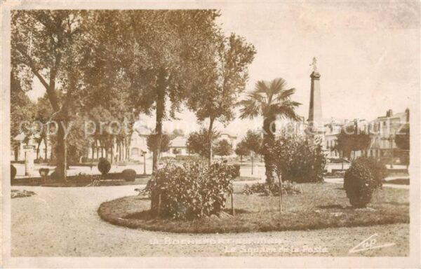 Rochefort sur Mer 17 Charente-Maritime La Square de la Poste