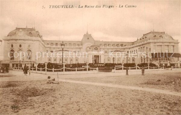 Trouville-sur-Mer La Reine des Plages Le Casino