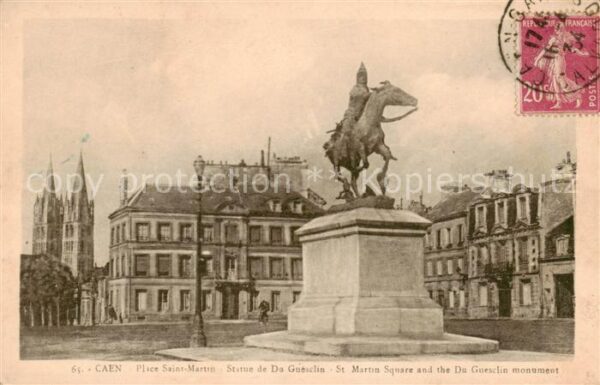 Caen 14 Place Saint Martin Statue de Da Guescli
