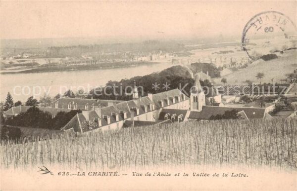 La Charite-sur-Loire Vue de l’Asile et la Vallee de la Loire