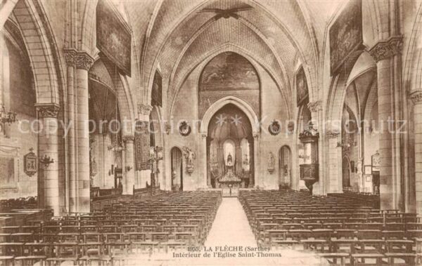 La Fleche 72 Sarthe Interieur de l’Eglise Saint Thomas