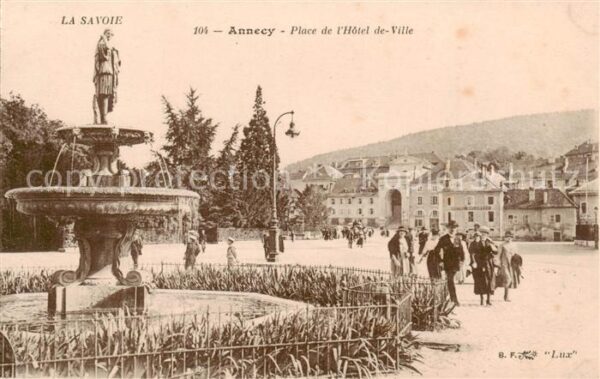 Annecy 74 Haute-Savoie Place de l’Hotel de Ville