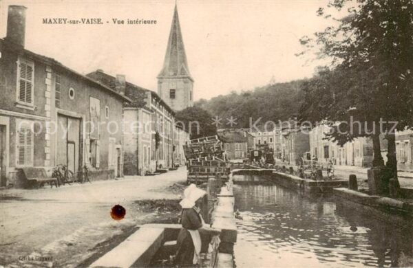 Maxey-sur-Vaise Vue interieure