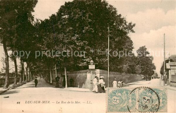 Luc-sur-Mer 14 La Rue de la Mer