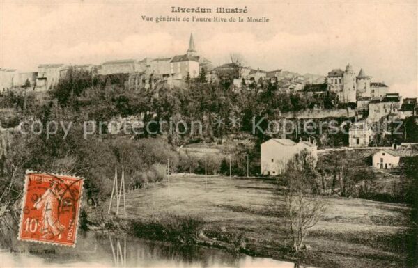 Liverdun 54 Vue generale de l’autre de la Moselle