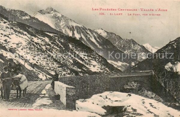St-Lary-Soulan 65 Hautes-Pyrenees Le Font vue d_Hiver