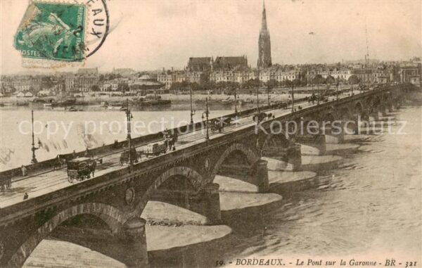 Bordeaux 33 Le Pont sur la Garonne