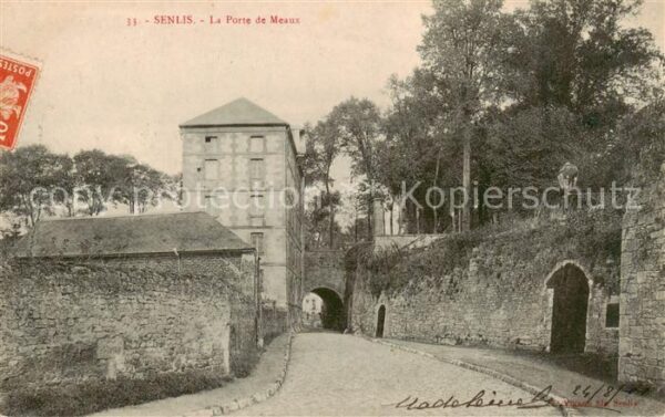 Senlis 60 Oise La Porte de Meaux