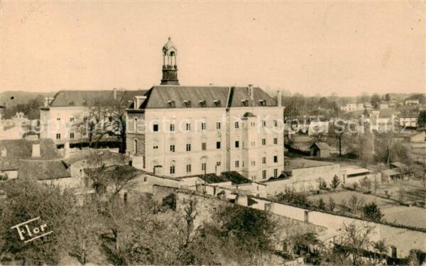 Saint-Maixent-l Ecole Vue generale et l_Hopital
