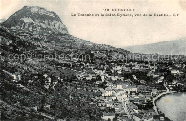 Grenoble 38 La Tronche et le Saint Eynard vus de la