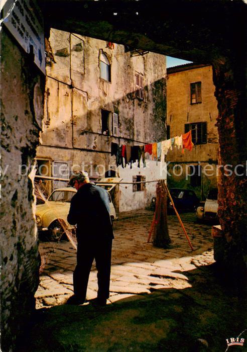 Ajaccio Corse 2A Passage d’une vieille rue