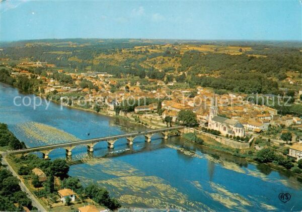Lalinde Vue generale panoramique et la Dordogne