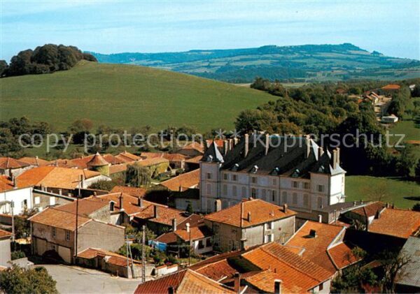 Vandeleville Vue generale et le Chateau
