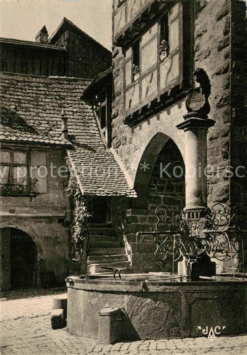 Riquewihr Haut Rhin la Fontaine et le Dolder