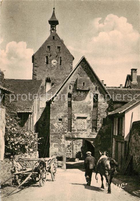 Riquewihr Haut Rhin La Porte Haute et le Dolder vus du deho