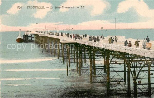 Trouville-sur-Mer Seebrücke Schiffsanlegesteg