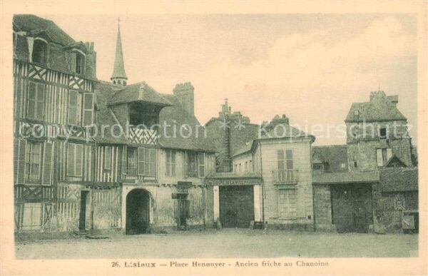 Lisieux 14 Place Hennuyer Ancien friche au Chanoin