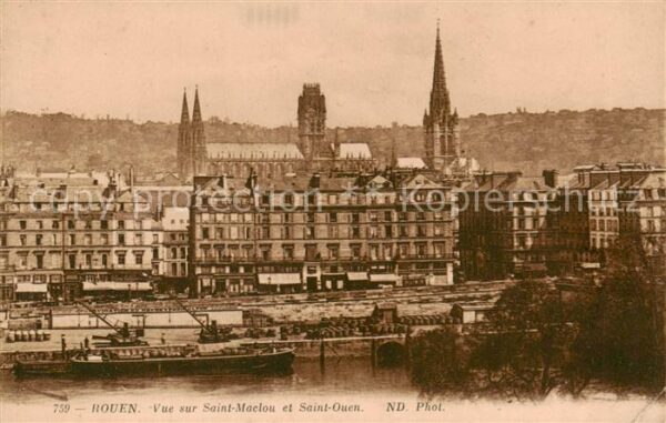 Rouen 76 Vue sur Saint Maclou et Saint Ouen