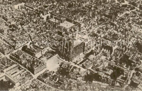 Reims 51 Vue de la Cathedrale prise en avion