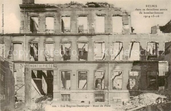 Reims 51 dans sa deuxieme annee de bombardement