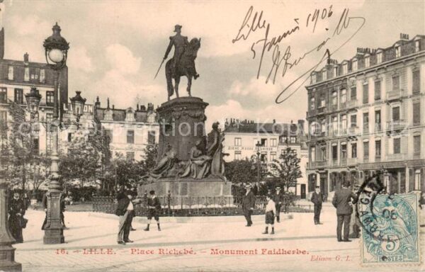 Lille 59 Place Richebe Monument Faidherbe
