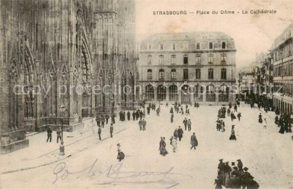Strasbourg 67 Alsace Place du Dome La Cathedrale